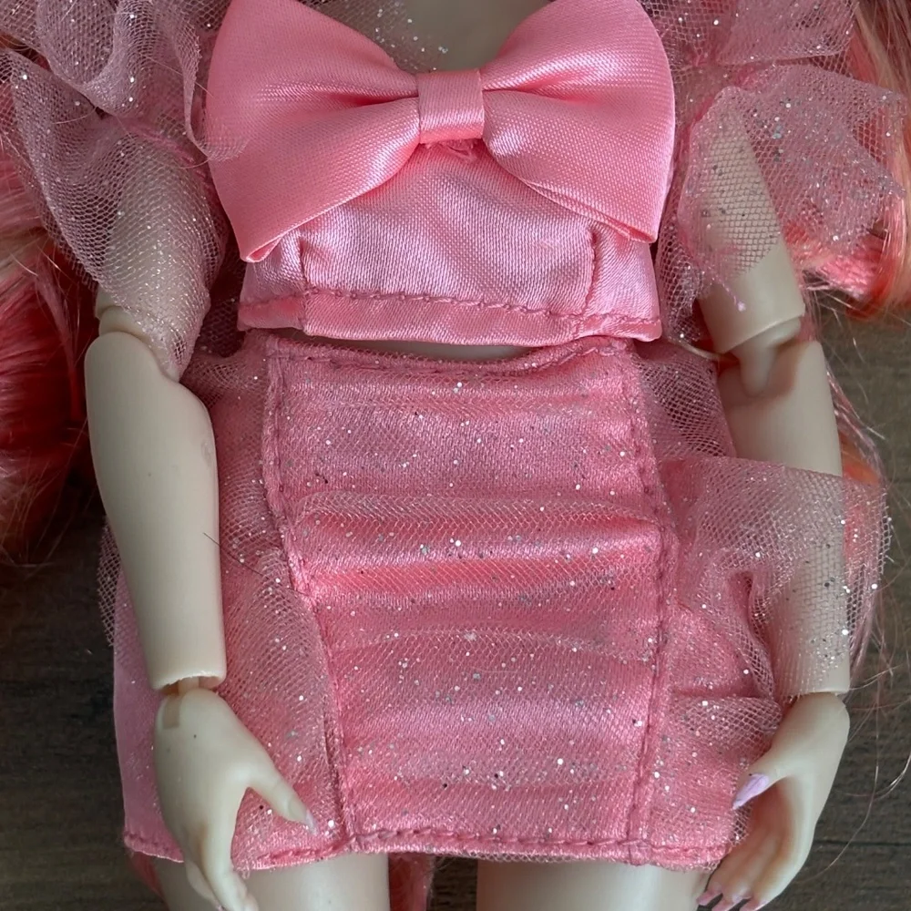 Rainbow High PINKLY PAIGE Pink New Friends Fashion Doll Articulated MGA 2022